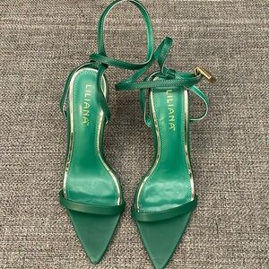 LILIANA GREEN POINTED TOE HEELS.  Wrap around angle with lock. Sz 10. Very Good